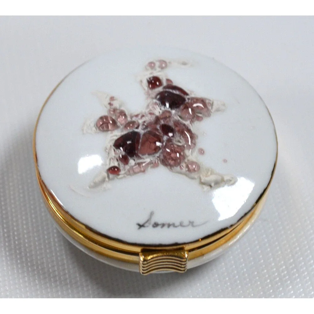 Vintage Ceramic Trinket Dish / Jar‎ with Flip Lid White with Gold Accent Trim